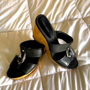 Nine West Black Wedge Sandals Sz 8